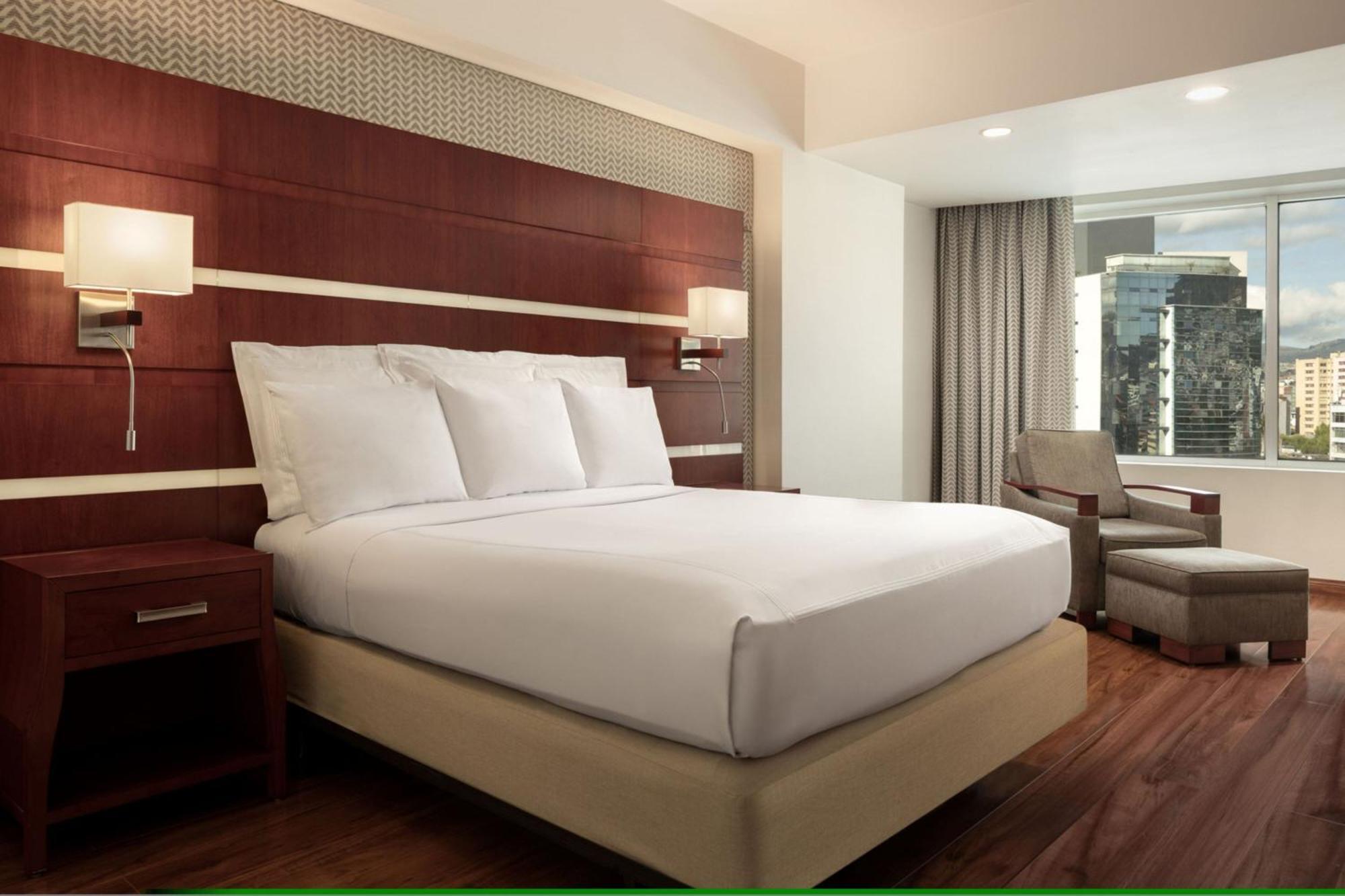 Hotel Jw Marriott Quito Extérieur photo